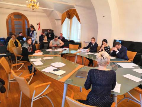 В Ярославле состоялось второе заседание организационного комитета по вопросам проведения православной выставки-ярмарки «Мир и Клир» В Ярославле состоялось второе заседание организационного комитета по вопросам проведения православной выставки-ярмарки «Мир и Клир»