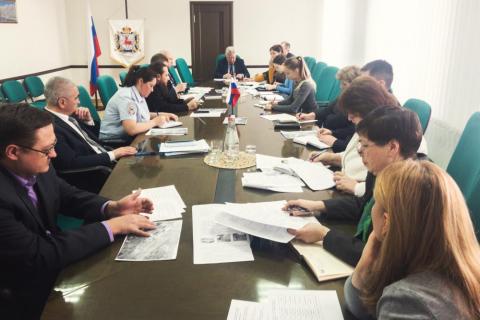 В городе Бор состоялось первое заседание оргкомитета по вопросам проведения выставки-ярмарки «Нижегородский край – земля Серафима Саровского» В городе Бор состоялось первое заседание оргкомитета по вопросам проведения выставки-ярмарки «Нижегородский край – земля Серафима Саровского»