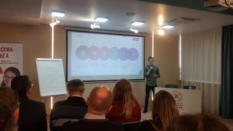 Онлайн-реклама вытесняет традиционную: о работе Департамента продвижения ВК «Узорочье» на Digital-саммите в Нижнем Новгороде Онлайн-реклама вытесняет традиционную: о работе Департамента продвижения ВК «Узорочье» на Digital-саммите в Нижнем Новгороде
