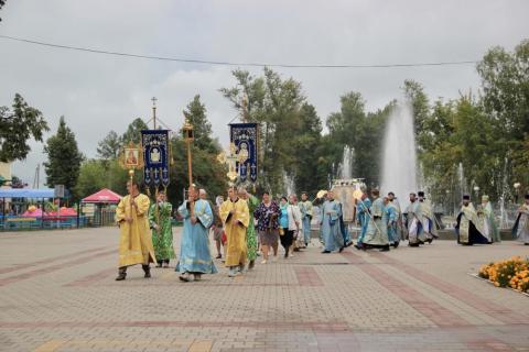Второй год подряд Людиново встречает православную выставку-ярмарку «Мир и Клир» Второй год подряд Людиново встречает православную выставку-ярмарку «Мир и Клир»
